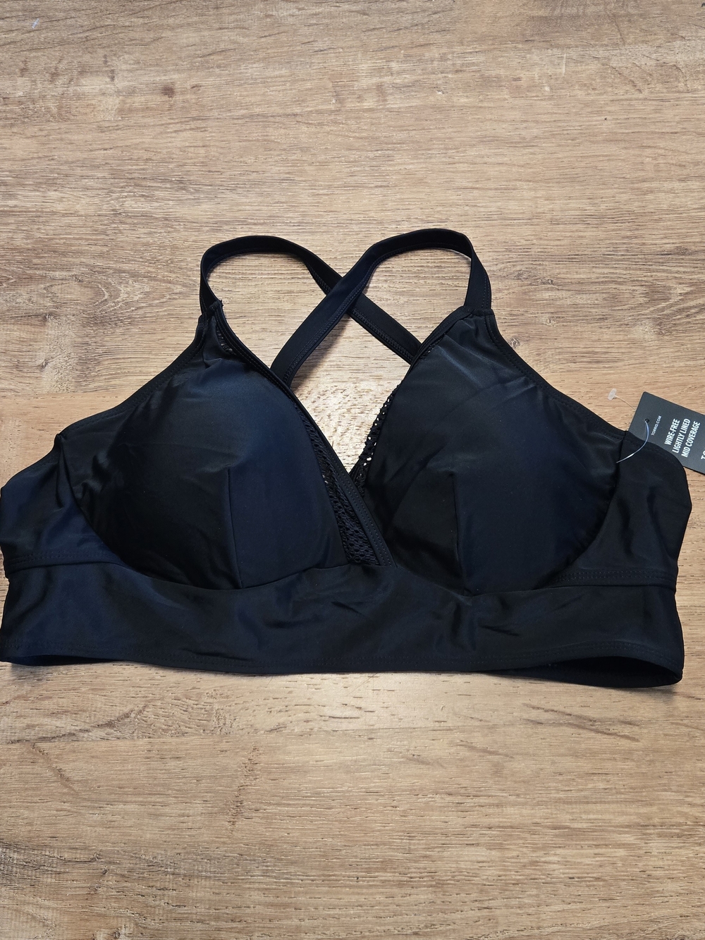 NWT!! torrid Black Wireless Crisscross Swim Bikini Top Size 2 2X